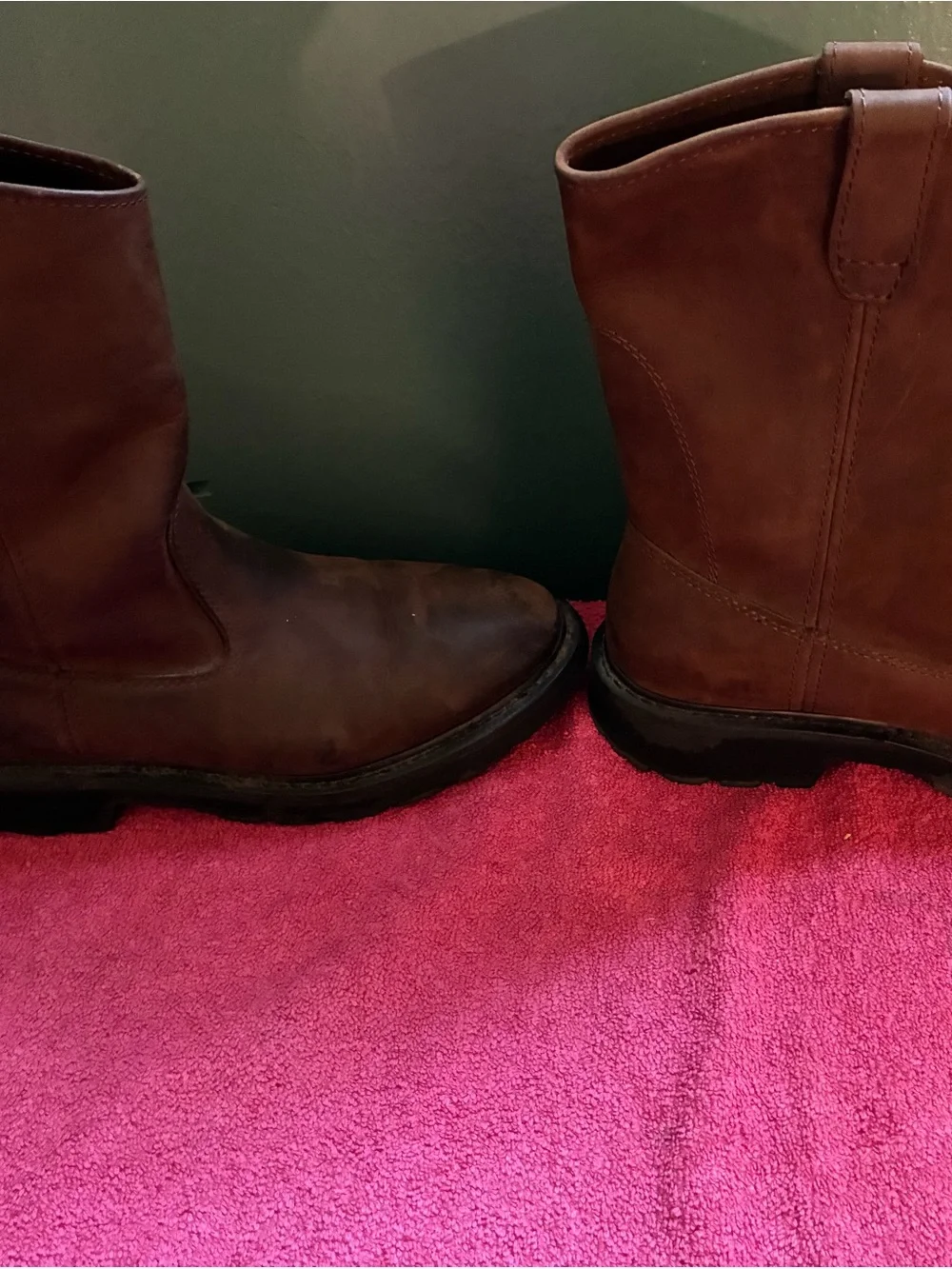Wolverine pull boots